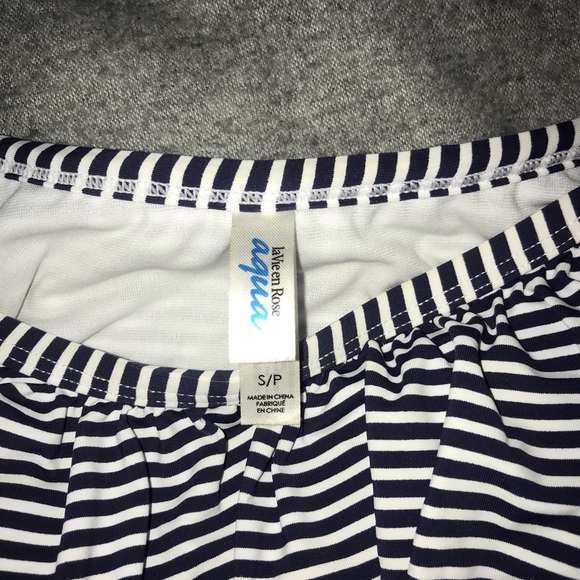 Bathing suit top - Picture 4 of 4